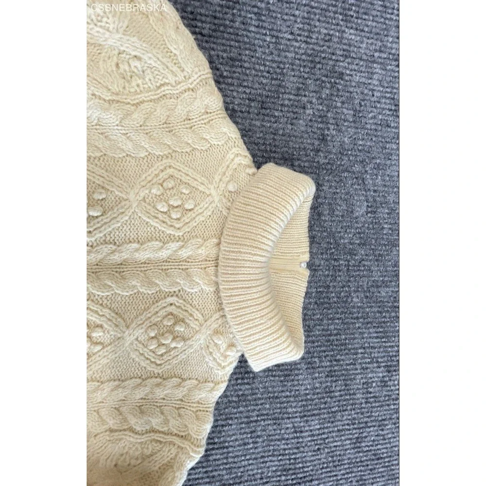 Vintage 80s Hand Loomed Women's Cream 100% Virgin Wool Zip Turtleneck Sweater L